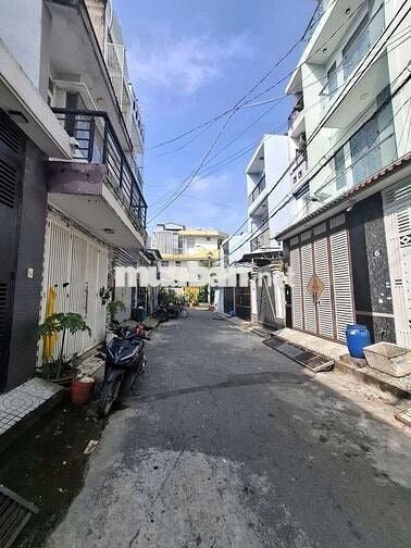 Nhà nguyên căn 4×16 mặt tiền đường số kdc Nam Long