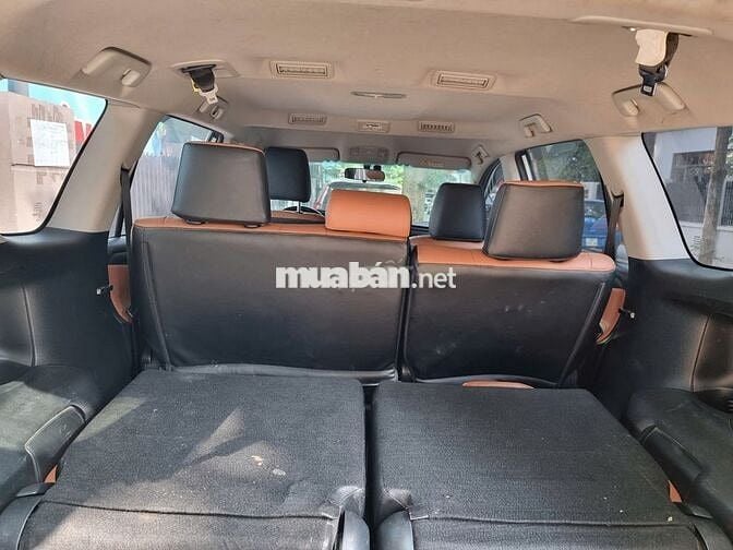 Toyota Innova 2017 2.0E - 140000 km