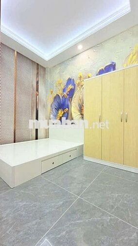 Cần bán nhà 80M đầy đủ Nội Thất gần chợ Dĩ An 1