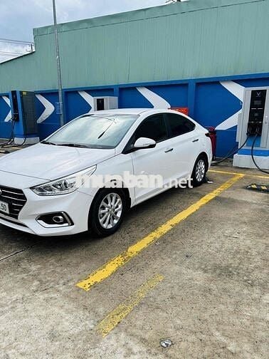 Hyundai Accent 2019 1.4 MT - 71000 km. nước sơn zi