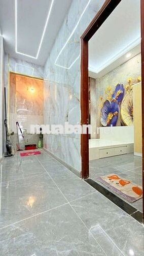 Cần bán nhà 80M đầy đủ Nội Thất gần chợ Dĩ An 1