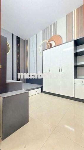 Cần bán nhà 80M đầy đủ Nội Thất gần chợ Dĩ An 1