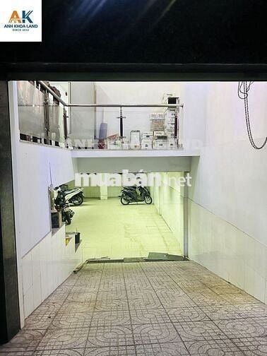 Khách Sạn Ngay Hoàng Diệu 2-Dòng Tiền Ổn Định-Có Thang Máy-Có Hầm