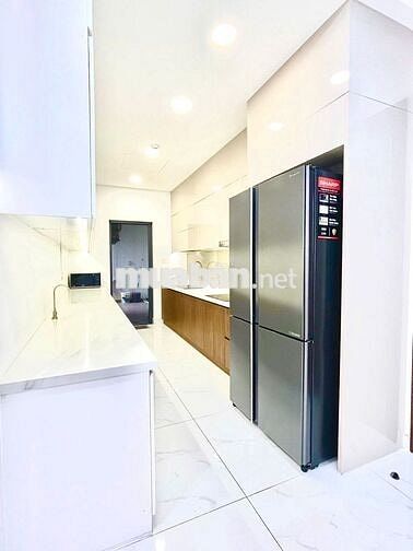 Chuyên cho thuê căn hộ Diamond Brilliant 2PN ở liền