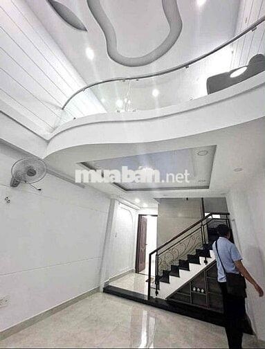 PASS PHÒNG   Em cần pass lại phòng này ở Nơ Trang Long