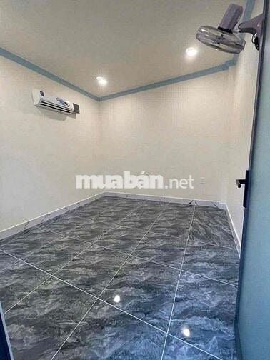 Nhà Mặt Tiền Tx14 3Pn Sẵn Máy Lạnh Giá 10 Triệu