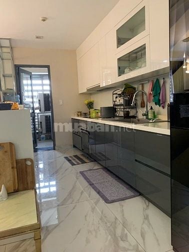 Cho thuê căn hộ The GoldView Quận 4 – 112m², 3PN, 2WC