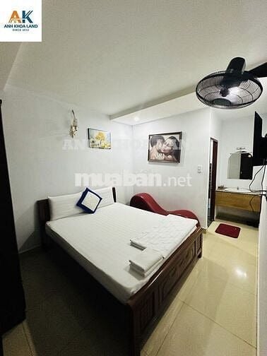 Khách Sạn Ngay Hoàng Diệu 2-Dòng Tiền Ổn Định-Có Thang Máy-Có Hầm