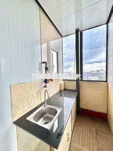 CHO THUÊ PHÒNG CÓ NỘI THẤT BAN CÔNG GẦN ĐH NGUYỄN TẤT THÀNH NGÃ TƯ GA