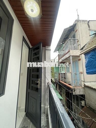 BÁN NHÀ 2 TẦNG BÌNH TÂN DT ; 3X10  GIÁ  NHỈNH 3 TỶ