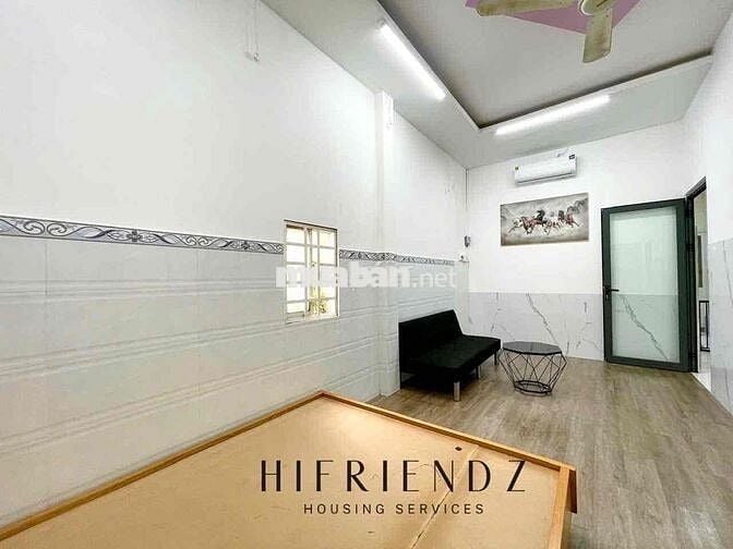 CĂN HỘ 1 PHÒNG NGỦ TÁCH BẾP FULL NỘI THẤT NGAY GẦN NGÃ TƯ BỐN XÃ