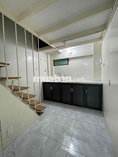 CHO THUÊ NHÀ NGUYÊN CĂN BUÔN BÁN ĐƯỢC - 1TRỆT2LẦU - 4PN2WC