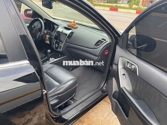 Kia Forte 2009 SLi 1.6 AT - 18000 km