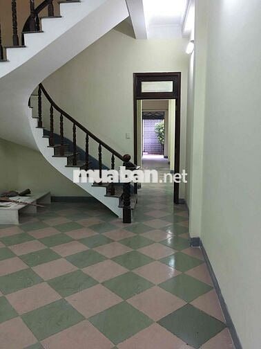 cho thuê nhà Nguyên căn 2 mặt tiền 20/28/4 Hồ Đắc Di, Tân Phú, HCM