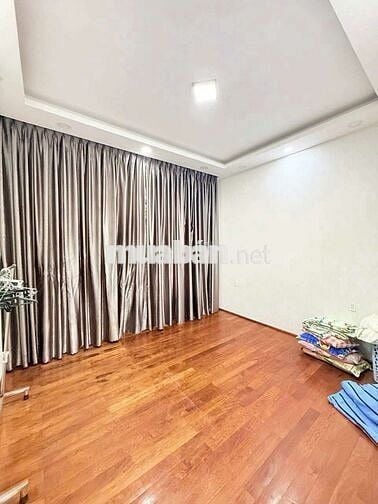 Nhà Đẹp Full Nội thất ngay AEON Mall Bình Tân