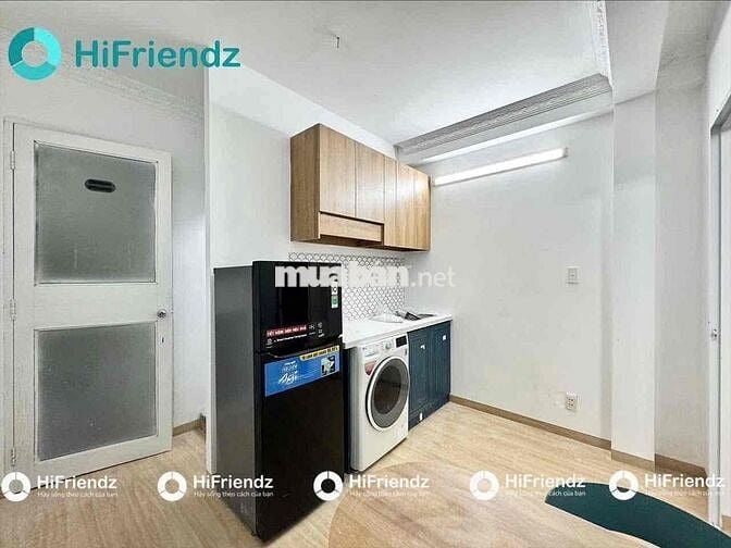Căn Hộ 1PN Tách Bếp BanCol Máy Giặt Riêng Rộng 40m2 Ngay Chợ Bàn Cờ