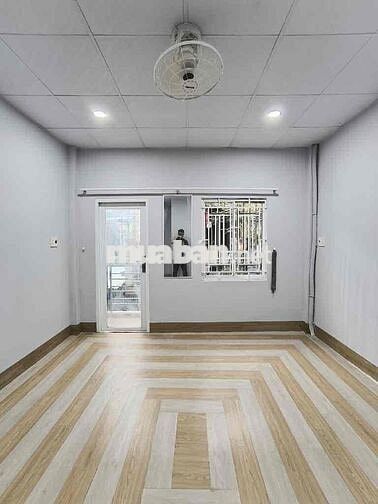 BÁN NHÀ 2 TẦNG - 43m2- 3PN, CMT8, QUẬN 3