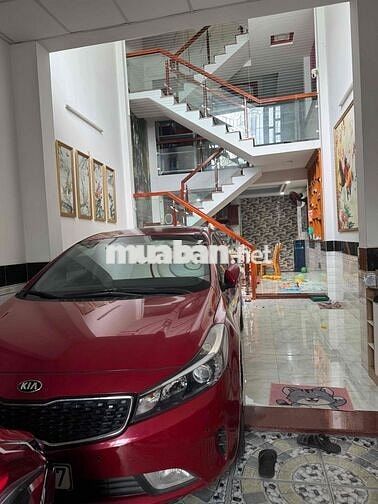 Siêu phẩm Nhà phố đường nhựa rộng 9m