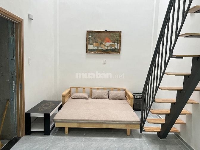 Bán nhà hẻm 122 Vĩnh Khánh, quận 4 nhà đẹp vào ở ngay