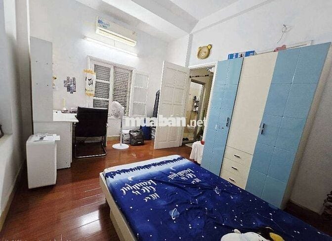 Bán nhà lô góc gần phố Vũ Tông Phan Thanh Bình