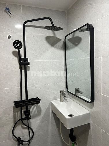 Bán nhà hẻm 122 Vĩnh Khánh, quận 4 nhà đẹp vào ở ngay