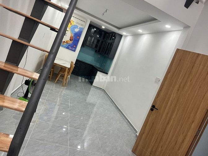 Bán nhà hẻm 122 Vĩnh Khánh, quận 4 nhà đẹp vào ở ngay