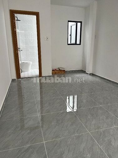 Bán nhà hẻm 122 Vĩnh Khánh, quận 4 nhà đẹp vào ở ngay