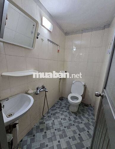 Bán nhà lô góc gần phố Vũ Tông Phan Thanh Bình