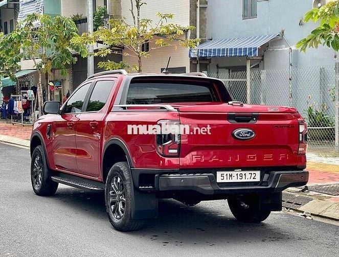 Wildtrak 2025 4x4 Odo- 4000 km. Trả trước 200TR