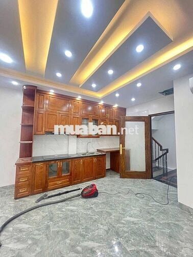 BÁN SIÊU PHẨM CCMN ĐỐNG ĐA 7 TẦNG THANG MÁY GẦN PHỐ 50M DÒNG TIỀN 70 BÁN SIÊU PHẨM CCMN ĐỐNG ĐA 7 TẦNG THANG MÁY GẦN PHỐ 50M DÒNG TIỀN 70