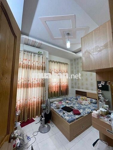 Nhà 4 Tầng quận Tân Bình - 40m2 - Hẻm trước nhà 6m - Nhà có 4PN,3WC