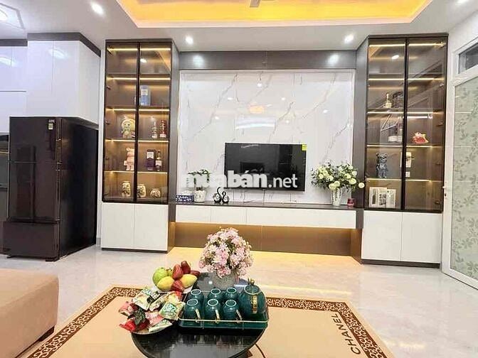 NHÀ ĐẸP Ở LUÔN Kim Giang  - 30m ra Ô TÔ , Full nội thất