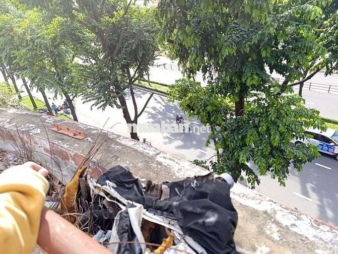 CHO THUÊ NHÀ NGUYÊN CĂN 80m2(8*10) – CMT8, P4, Q.TÂN BÌNH–HẺM XE HƠI 🚗