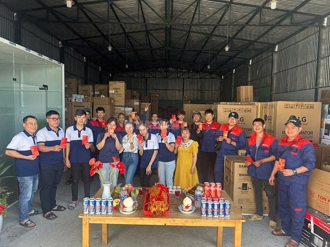 Tuyển nhân viên giao nhận xe máy tại Quận 12 hàng điện tử điện máy