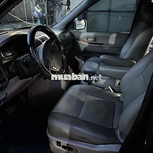 Kia Carnival 2008 - 123456 km