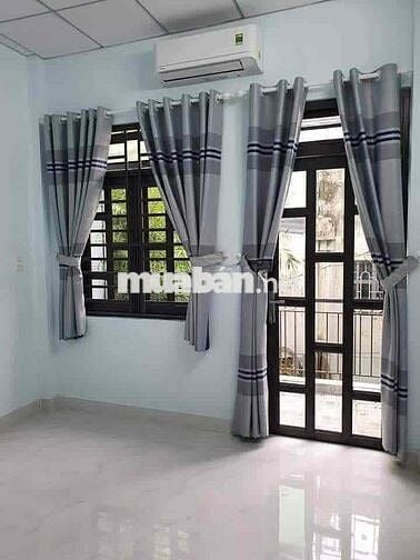 NHÀ 2PN 2WC 1 TRỆT 1 LẦU 42m2 NGAY CMT8 Q10 GIÁ TỐT💕💕💕