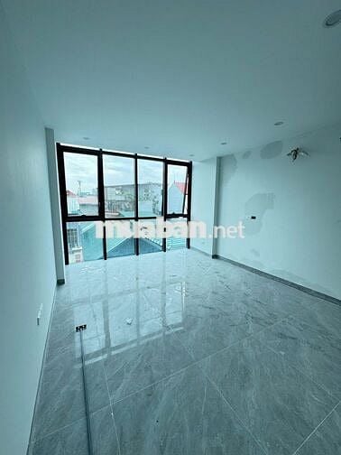 TÒA NHÀ VĂN PHÒNG - MẶT Ô TÔ THÔNG - KINH DOANH - 6 TẦNG THANG MÁY