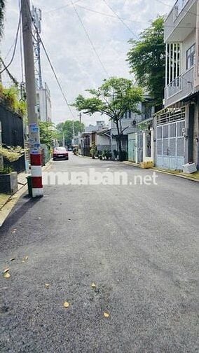Bán 3 lô đất liền kề đối diện VẠN PHÚC CITY - 56m2 giá 4,6TỶ
