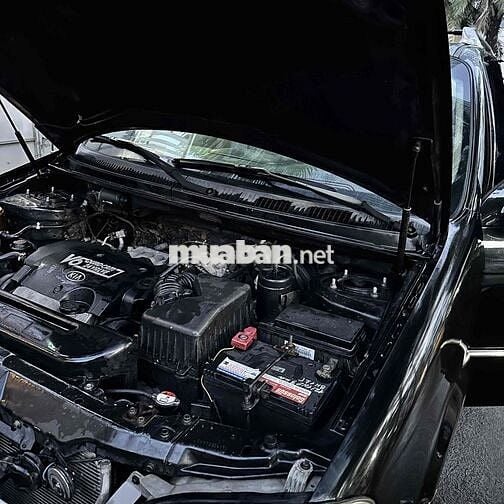 Kia Carnival 2008 - 123456 km