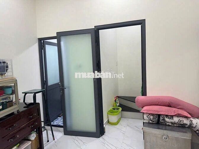 QUẬN 10, CHỈ 3.5 TỶ, 22M2, 2PN 3WC, 3 TẦNG, NHÀ ĐẸP Ở NGAY, SÁT M.TIỀN