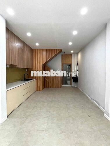 Cho thuê nhà mặt tiền Gia Phú P3 Q11