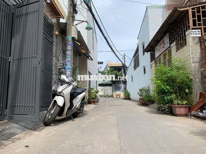 CẦN BÁN NHÀ 3 TẦNG NHÀ MỚI Ở NGAY 4X14,5 TCH 05 TÂN CHÁNH HIỆP Q12