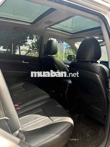 Kia Sorento 2013 GAT 2.4L 4WD - 116000 km