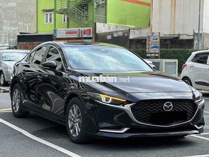 Mazda 3 2022 1.5L Premium - 61000 km