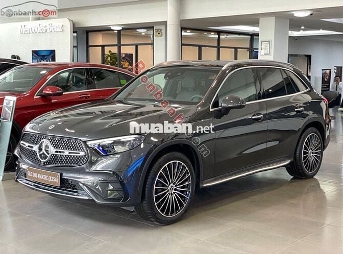 Xe Mercedes Benz GLC 300 4Matic 2025