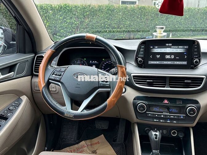 Hyundai Tucson 2.0 Đặc Biệt 2020 - 72000 km
