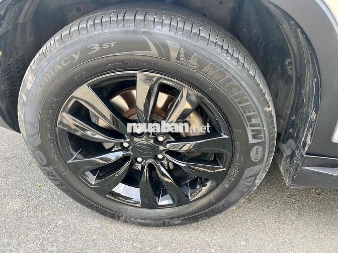 Kia Sorento 2013 GAT 2.4L 4WD - 116000 km