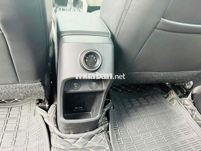 Kia Carens 1.5G FL7  2023