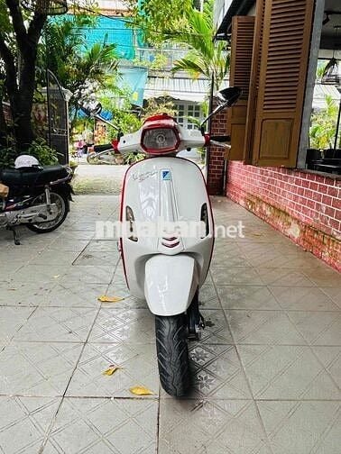 Vespa Sprint Abs 125 Siêu phẩm