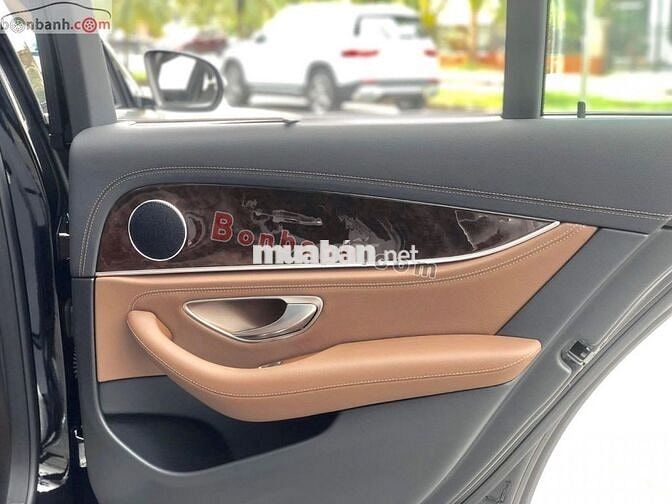 Xe Mercedes Benz E class E200 Exclusive 2025